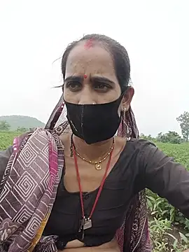 Mohni Das online show from August 4, 7:35 am