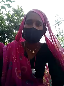 Mohni Das online show from October 13, 8:05 am