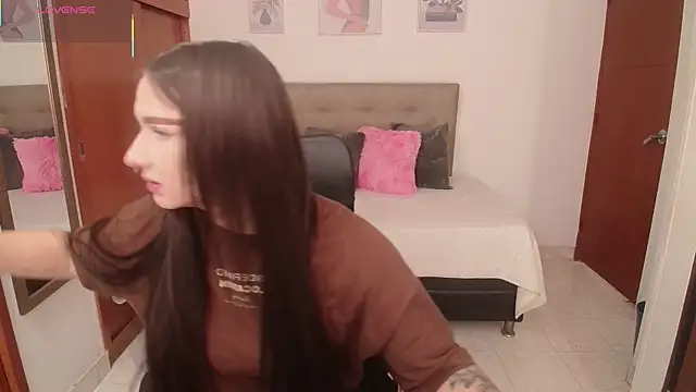 Miley Baker online show from February 14, 1:44 pm