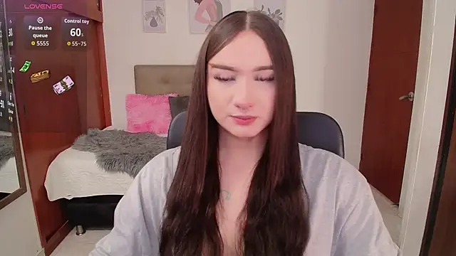 Miley Baker online show from September 10, 1:43 pm