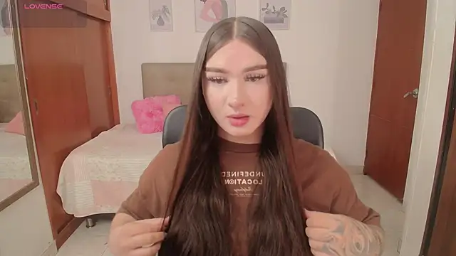 Miley Baker online show from November 27, 2:39 pm