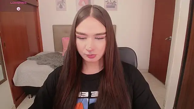 Miley Baker online show from December 3, 2:27 pm