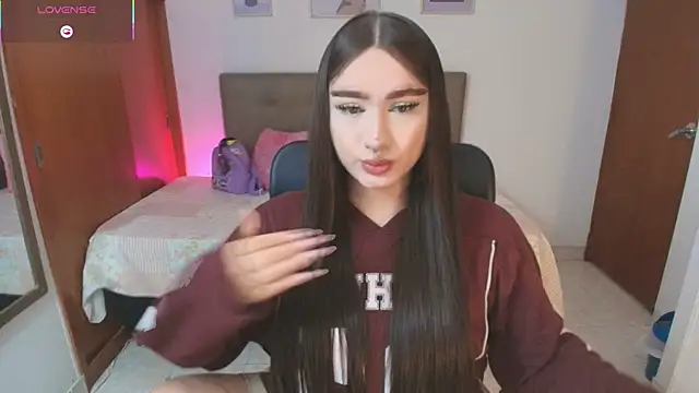 Miley Baker online show from March 28, 2:40 pm