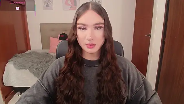 Miley Baker online show from December 5, 2:48 pm