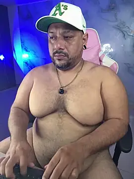 Snapshot of jacoob_woods chatting on June 4, 12:21 pm jacoob woods online show from June 4, 12:21 pm