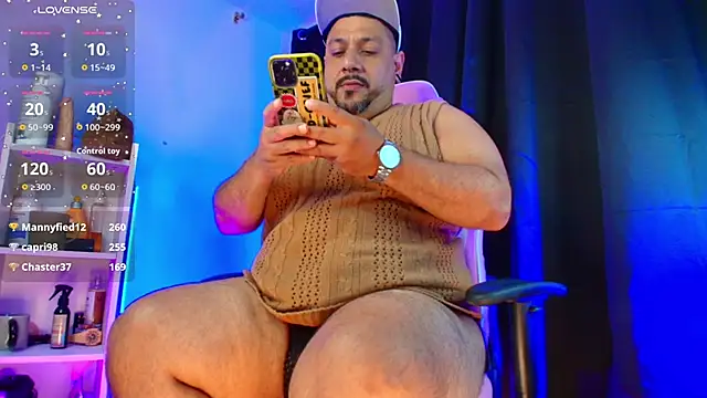 Snapshot of jacoob_woods chatting on November 10, 4:12 pm jacoob woods online show from November 10, 4:12 pm