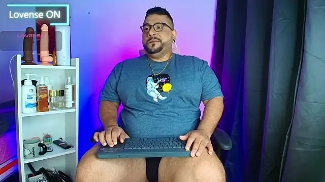 jacoob woods online show from December 21, 1:46 pm