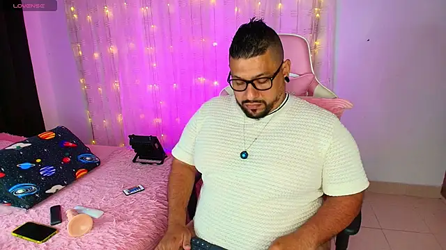 jacoob woods online show from March 4, 2:17 am