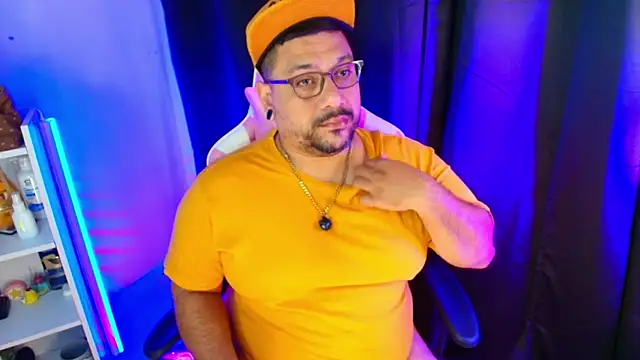 Snapshot of jacoob_woods chatting on November 29, 11:10 am jacoob woods online show from November 29, 11:10 am