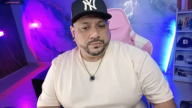 jacoob woods online show from April 22, 1:23 am