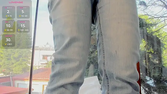 Naila18 online show from April 19, 5:30 am