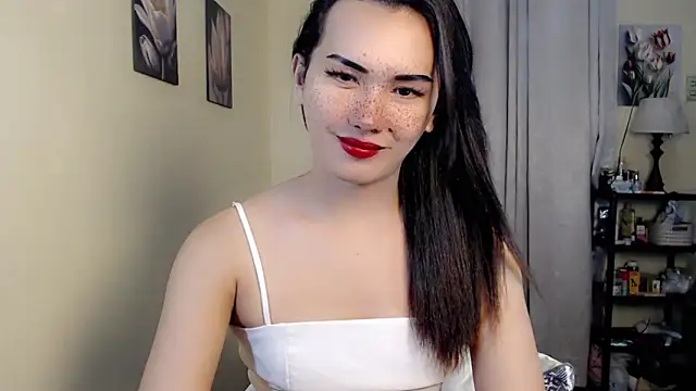 Snapshot of beatrice_21 chatting on October 15, 2:32 am beatrice 21 online show from October 15, 2:32 am