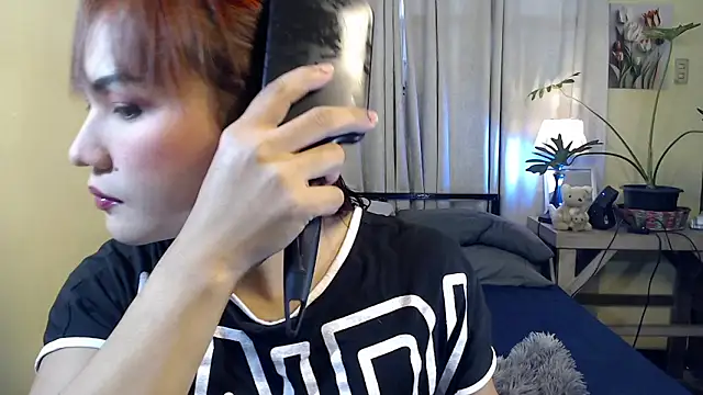 Snapshot of beatrice_21 chatting on January 7, 1:10 am beatrice 21 online show from January 7, 1:10 am