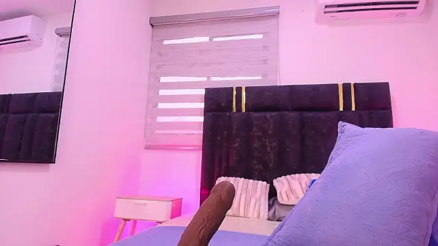 lay navas online show from February 20, 7:16 pm