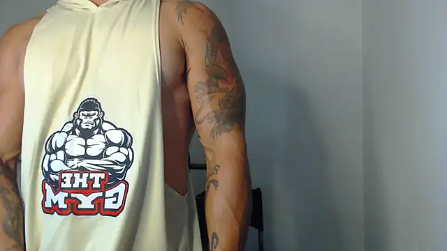 Snapshot of JacobJamess chatting on June 12, 1:14 am JacobJamess online show from June 12, 1:14 am