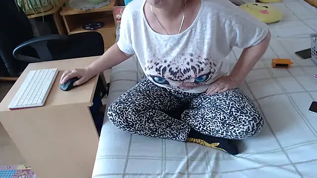 Margaret-milf online show from January 9, 9:49 am