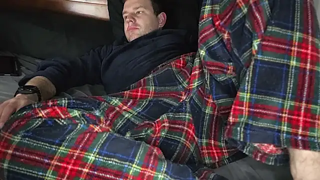 Snapshot of _gallego_96_ chatting on November 28, 9:04 pm gallego 96 online show from November 28, 9:04 pm