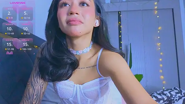 Mia Tin online show from January 14, 5:49 pm