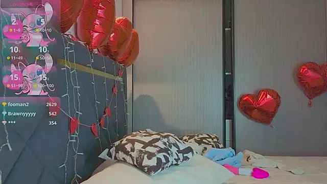 Snapshot of Mia_Tin chatting on February 22, 12:18 pm Mia Tin online show from February 22, 12:18 pm