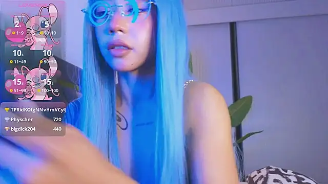 Mia Tin online show from November 30, 3:13 pm