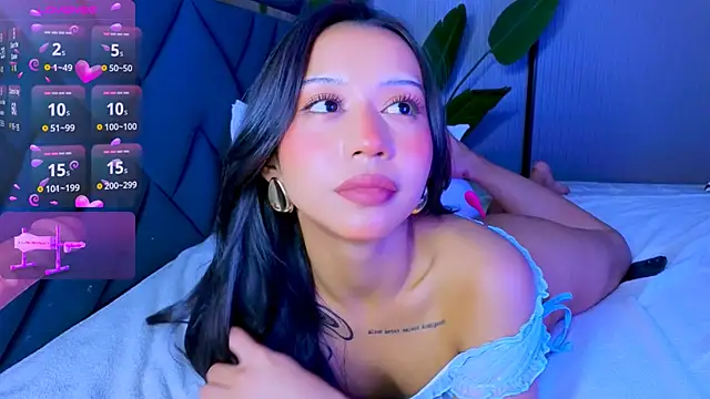 Mia Tin online show from May 31, 1:50 pm