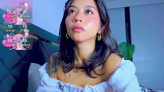 Snapshot of Mia_Tin chatting on September 12, 2:17 pm Mia Tin online show from September 12, 2:17 pm