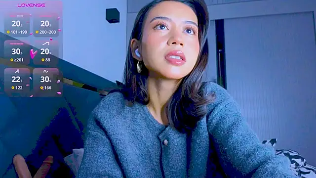 Snapshot of Mia_Tin chatting on September 19, 2:54 pm Mia Tin online show from September 19, 2:54 pm