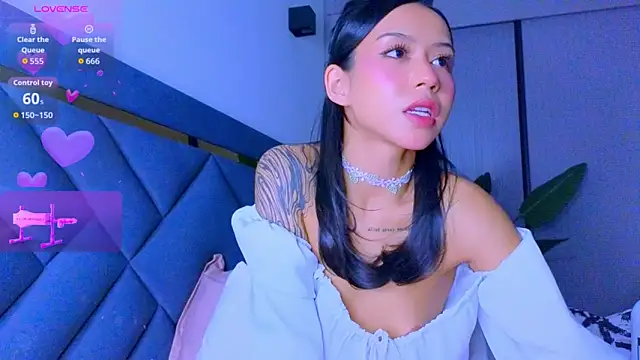 Mia Tin online show from March 21, 6:12 pm