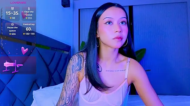 Mia Tin online show from May 3, 6:11 pm