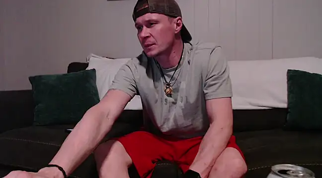 G-Millz816 online show from February 28, 4:21 am