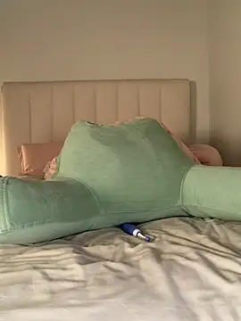 roxxxyrose online show from March 27, 7:15 pm