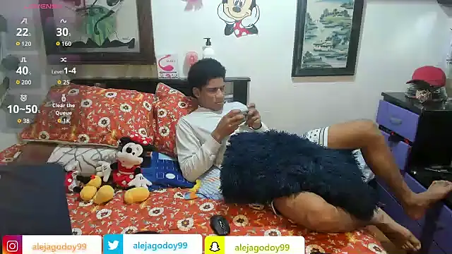 kimgodoy online show from November 17, 8:02 pm