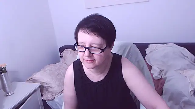 ChristaRose online show from March 22, 12:40 pm