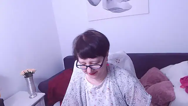 ChristaRose online show from April 30, 6:04 pm
