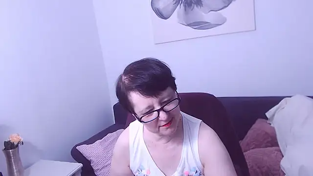 ChristaRose online show from July 18, 6:49 pm
