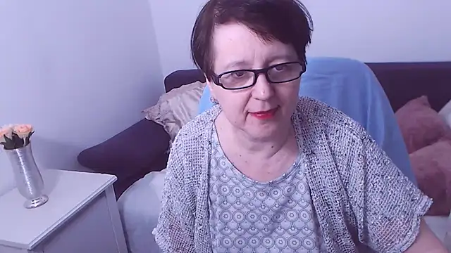 Snapshot of ChristaRose chatting on February 27, 1:41 am ChristaRose online show from February 27, 1:41 am