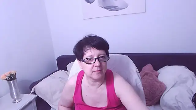 ChristaRose online show from May 14, 8:39 pm