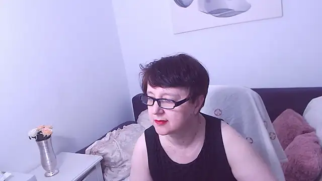 Snapshot of ChristaRose chatting on September 27, 12:06 am ChristaRose online show from September 27, 12:06 am