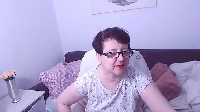 ChristaRose online show from October 24, 8:52 pm