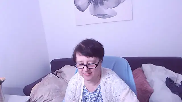 ChristaRose online show from March 8, 2:09 pm