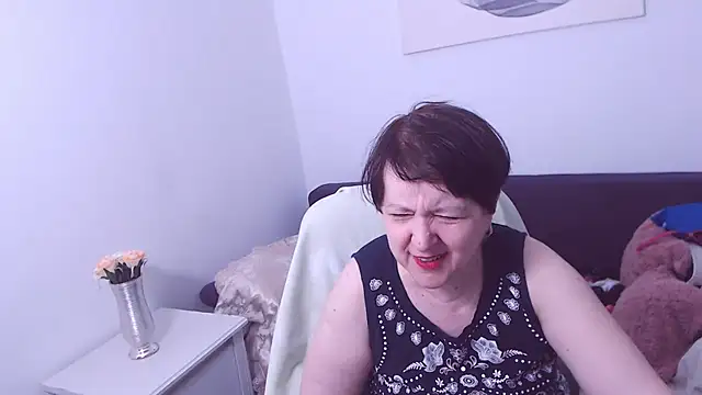 Snapshot of ChristaRose chatting on February 28, 3:48 pm ChristaRose online show from February 28, 3:48 pm