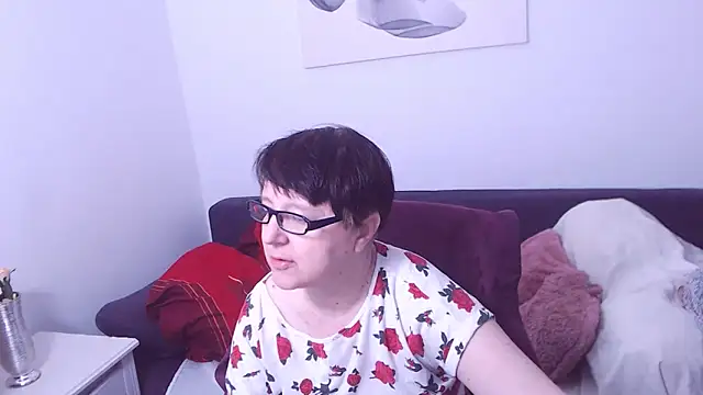 ChristaRose online show from March 13, 8:03 pm