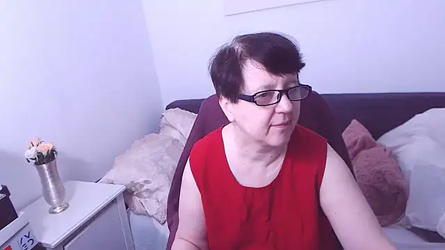 ChristaRose online show from November 23, 1:43 pm