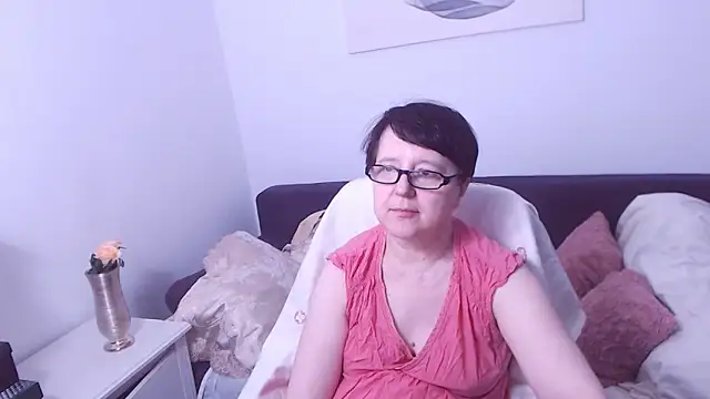 ChristaRose online show from June 10, 11:06 pm
