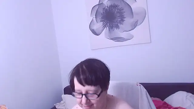 ChristaRose online show from April 3, 7:53 pm