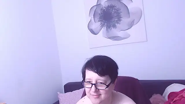 ChristaRose online show from June 27, 2:06 am