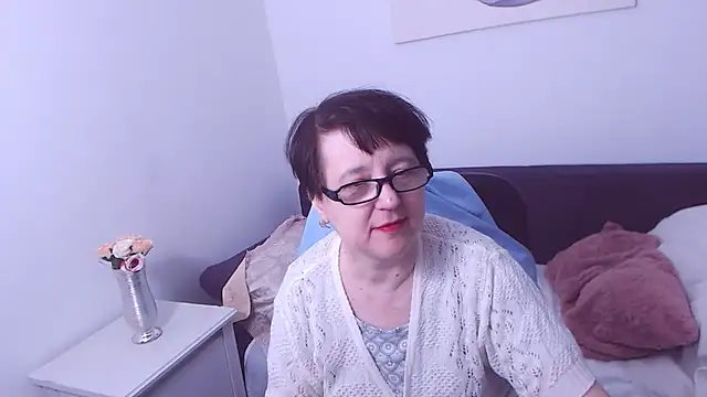 Snapshot of ChristaRose chatting on February 19, 7:16 pm ChristaRose online show from February 19, 7:16 pm