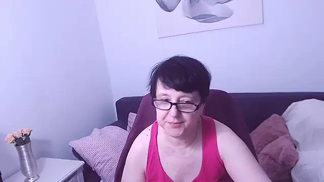 ChristaRose online show from June 30, 8:09 pm