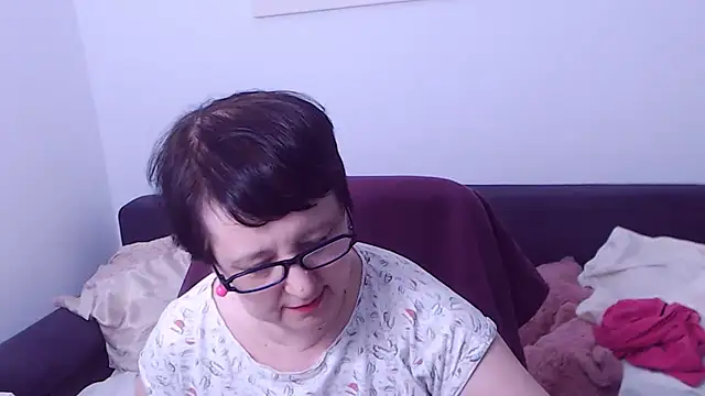 Snapshot of ChristaRose chatting on October 20, 2:24 am ChristaRose online show from October 20, 2:24 am
