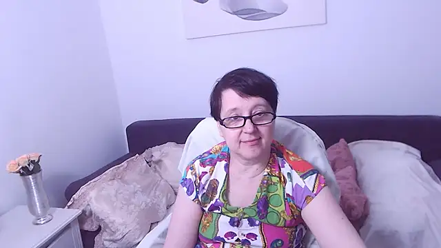 ChristaRose online show from May 31, 3:18 pm